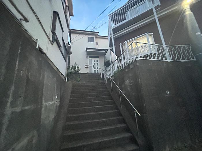 Vintage 3-Bedroom House in Mihocho 0