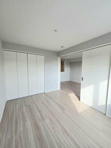 Brand New 2-Bedroom Condo in Shichizacho 5