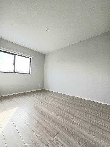 Brand New 2-Bedroom Condo in Shichizacho 4