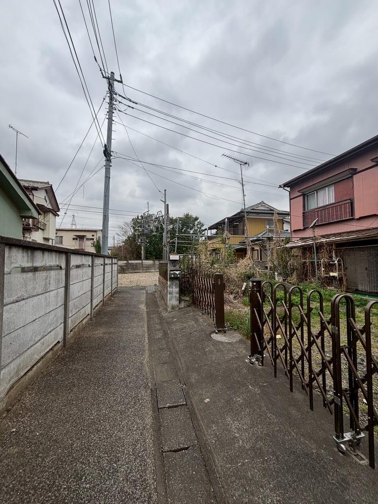 Classic 4-Bedroom House Near Station in Nishi 1