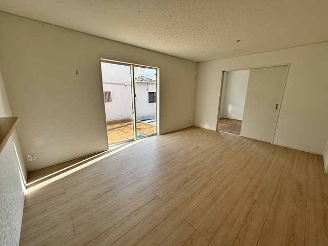 Brand New 4-Bedroom House in Sakamoto 6
