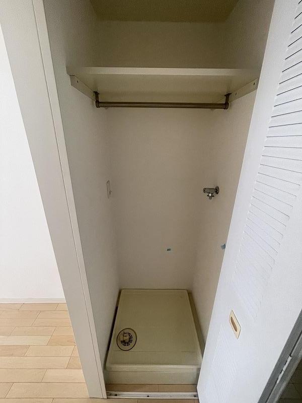 Classic Studio Condo Near Station in Higashikanagawa 3