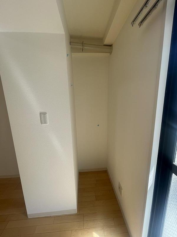 Classic Studio Condo Near Station in Higashikanagawa 7