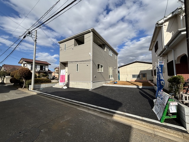 Brand New 4-Bedroom House in Sakamoto 3