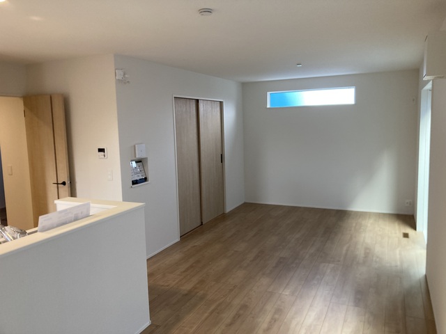 Brand New 4-Bedroom House in Sakamoto 8