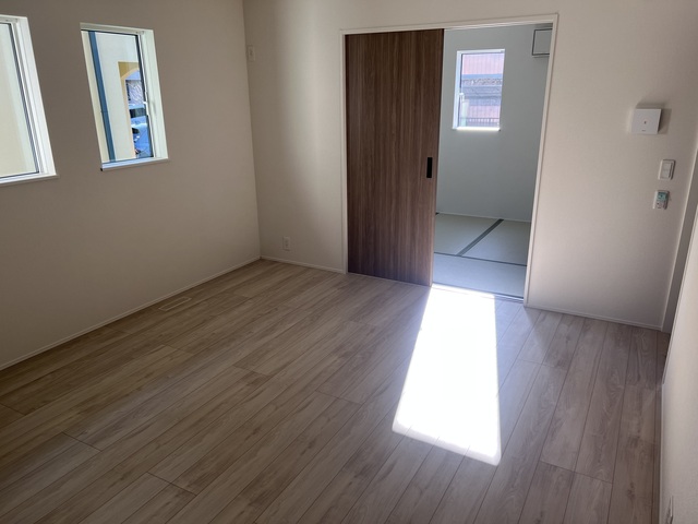 Brand New 4-Bedroom House in Kashiwabarashinden 8