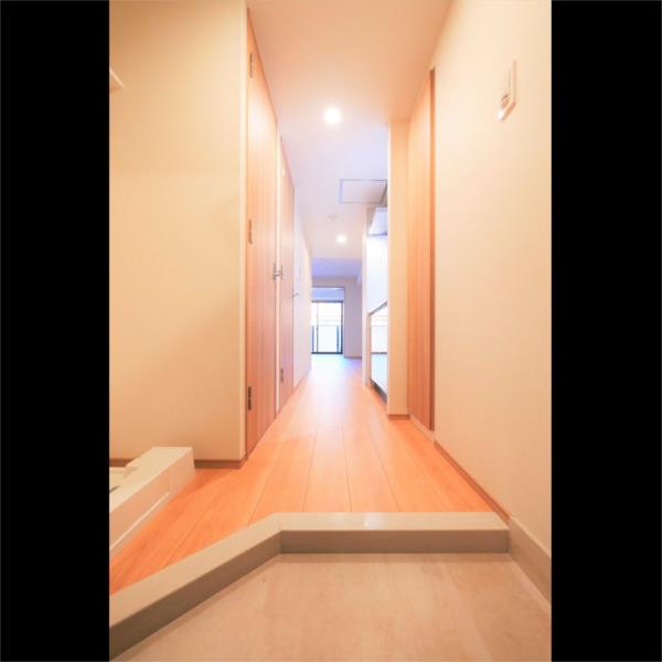Modern 1-Bedroom Condo Near Station in Miyamaedaira 7