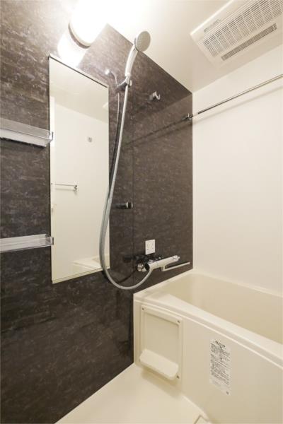 Modern 1-Bedroom Condo Near Station in Miyamaedaira 5