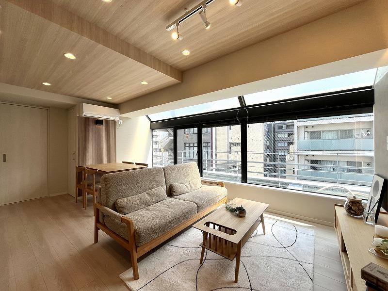 Vintage 2-Bedroom Condo Near Station in Kotobuki 0