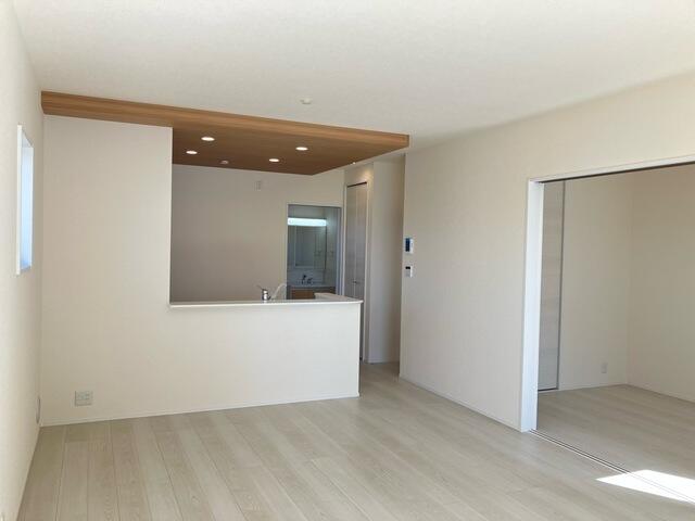 Brand New 4-Bedroom House in Gotoyama 2