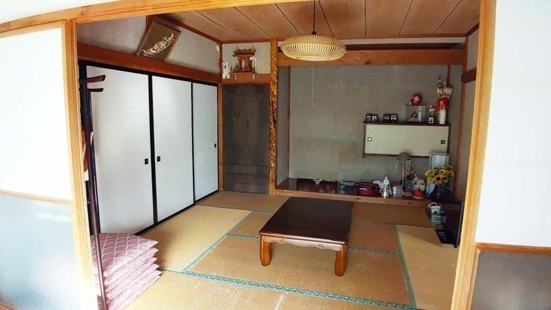 Charming 6-Bedroom House in Torigoya 7