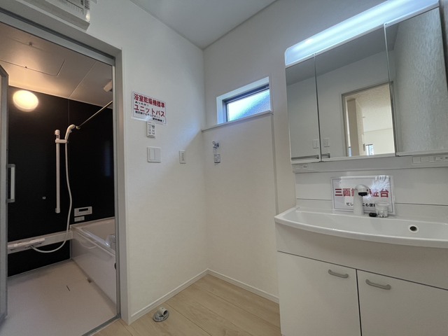 Brand New 4-Bedroom House in Kashinodai 7