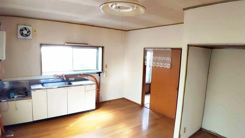 Charming 6-Bedroom House in Torigoya 6