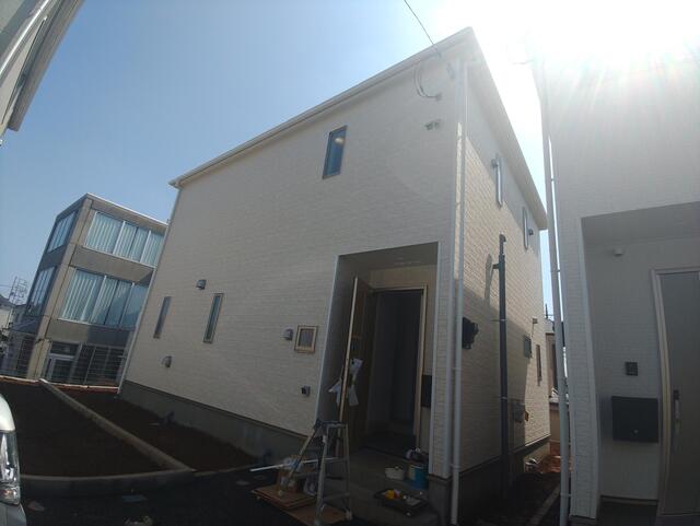 Brand New 4-Bedroom House in Sakamoto 8