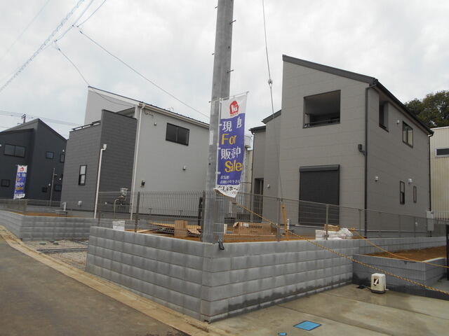 Brand New 4-Bedroom House in Shimosaka 6