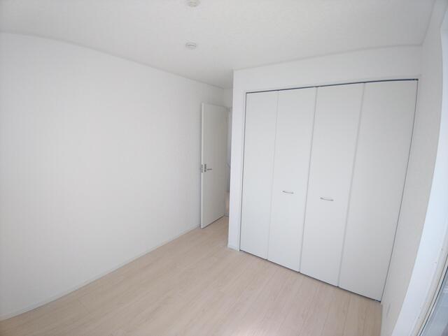 Brand New 4-Bedroom House in Sakamoto 4