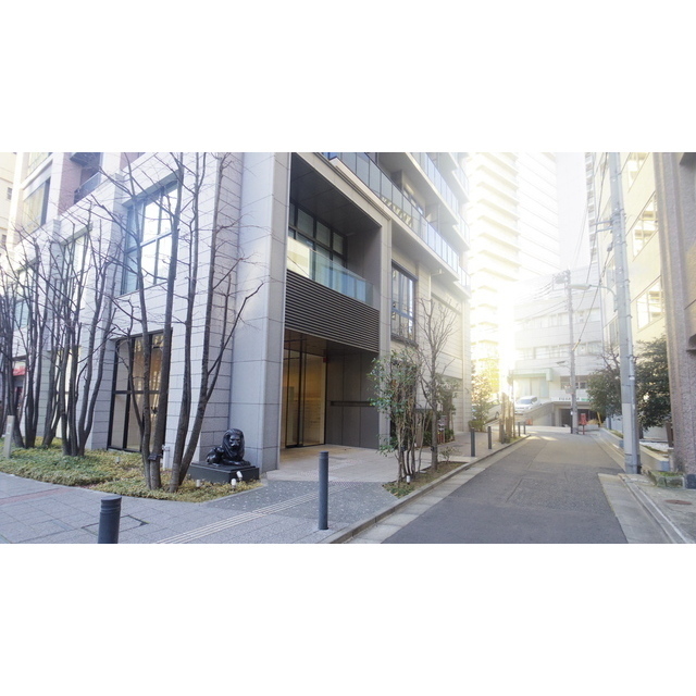 2-Bedroom Condo Near Station in Nishigotanda 1
