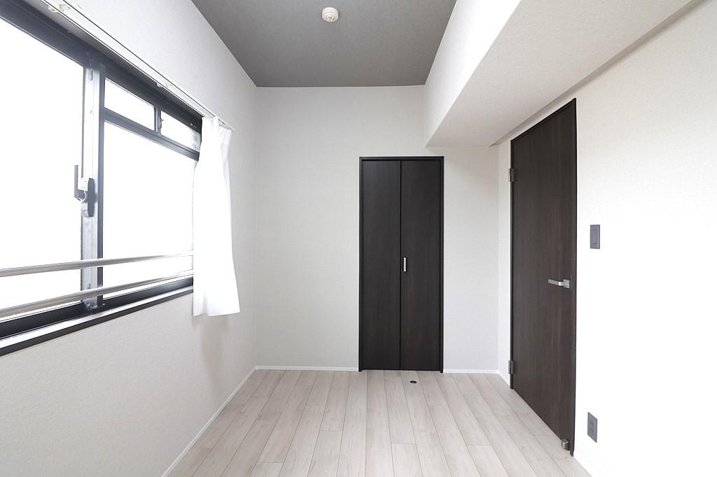 3-Bedroom Condo Near Station in Suwa 8