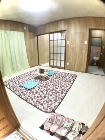 Charming 4-Bedroom House Near Station in Nishitachibanacho 3