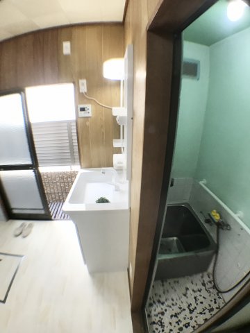 Charming 4-Bedroom House Near Station in Nishitachibanacho 7