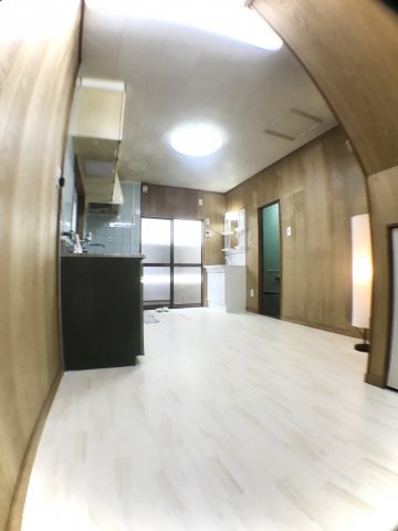 Charming 4-Bedroom House Near Station in Nishitachibanacho 5