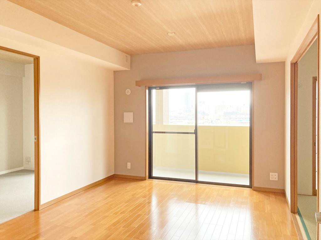 3-Bedroom Condo in Owadamachi 0