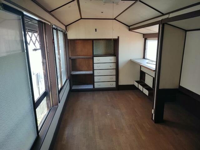 Well-Kept 4-Bedroom House Near Station in Manatsuru 7