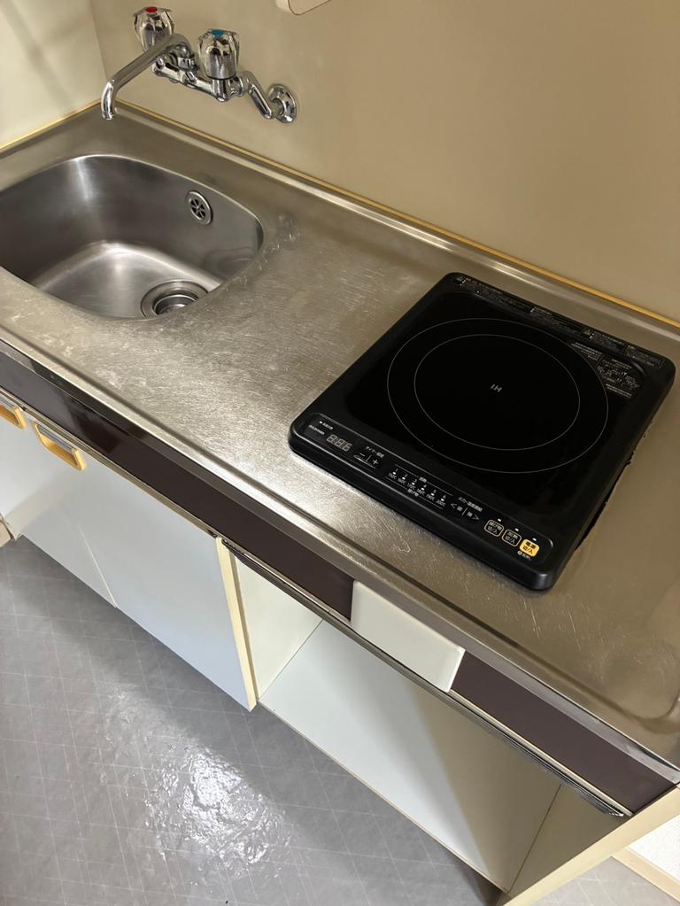 Charming Studio Condo Near Station in Irifune 4