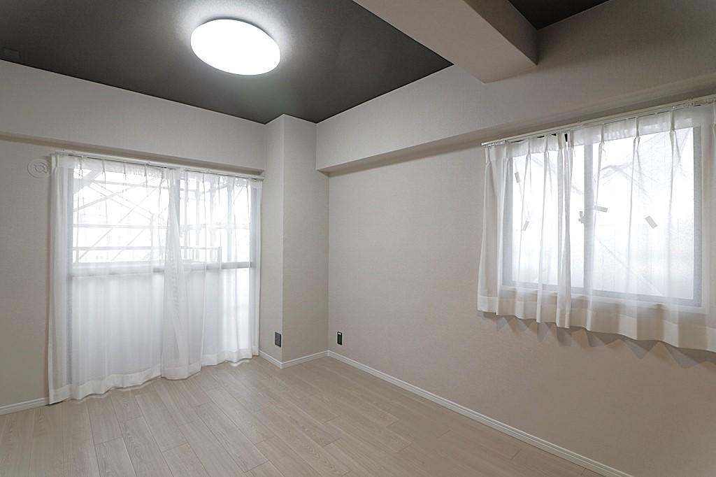 Charming 3-Bedroom Condo Near Station in Nagaikecho 7