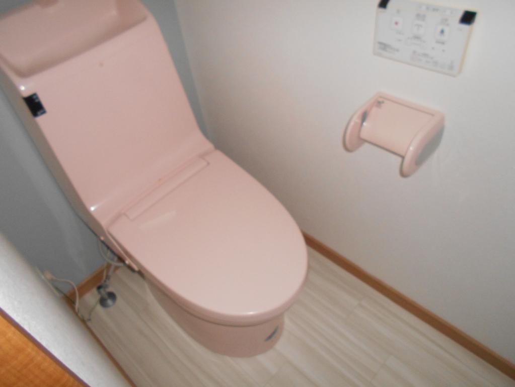 3-Bedroom House in Kitano 9