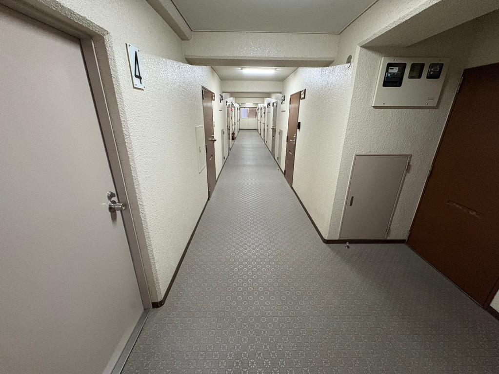 Charming Studio Condo Near Station in Irifune 8