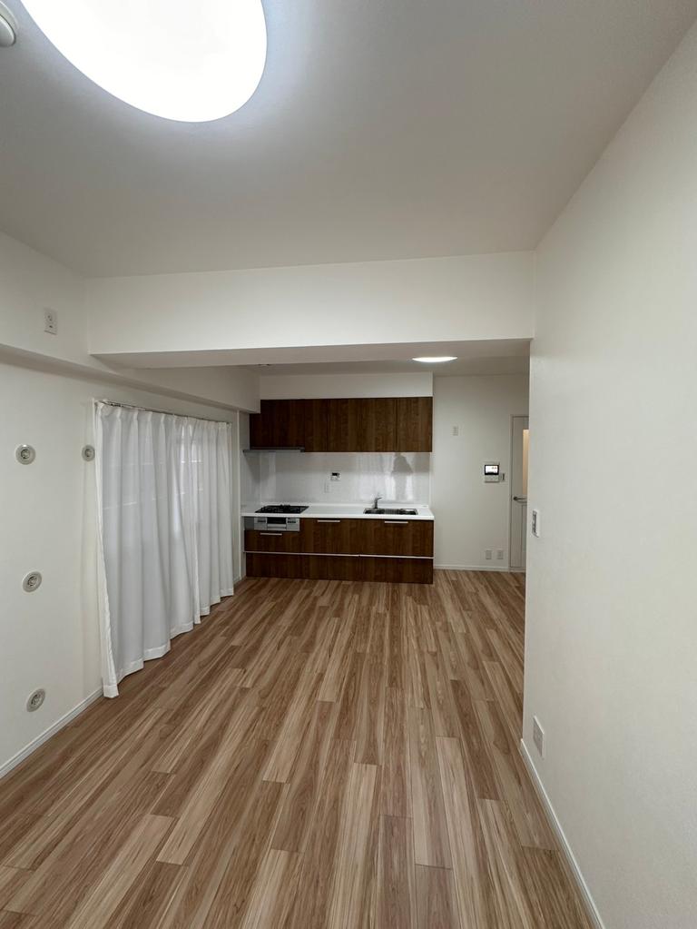 Charming 2-Bedroom Condo in Kawaguchi 2