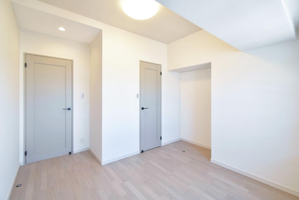 3-Bedroom Condo Near Station in Uchindaicho 2