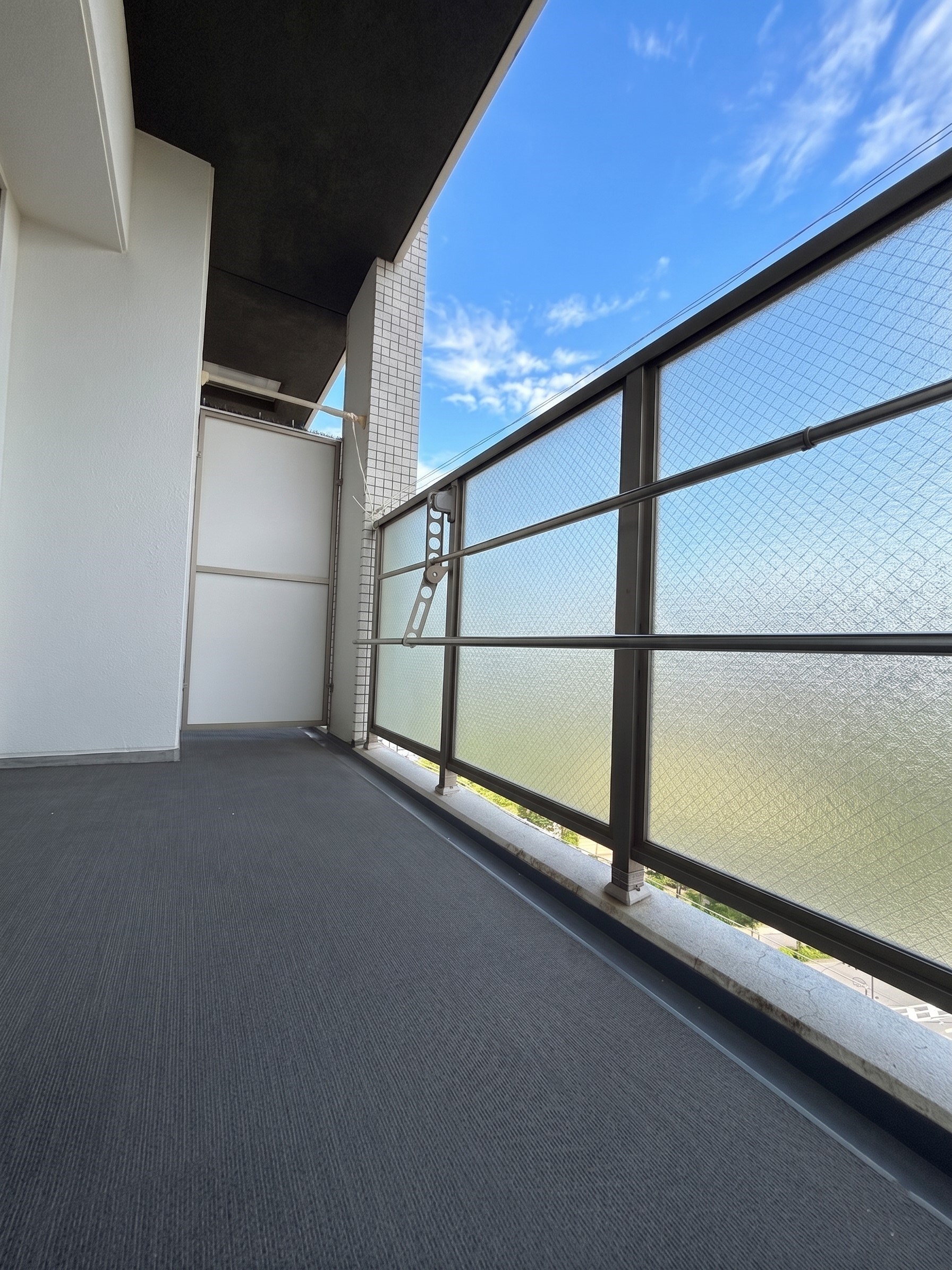 1-Bedroom Condo in Honden 3