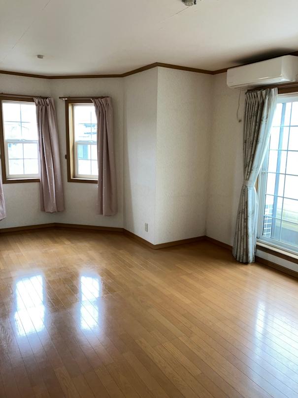 4-Bedroom House in Negishi 5