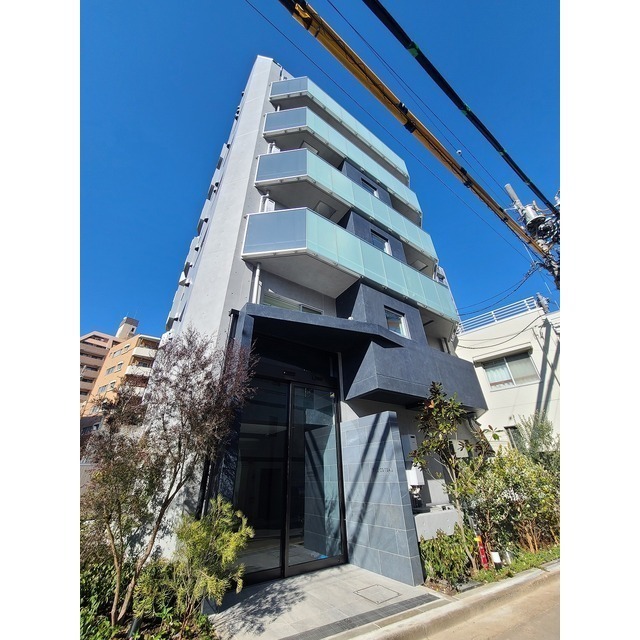Brand New 2-Bedroom Condo Near Station in Honcho 0