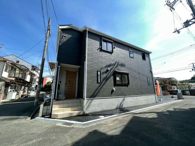 Brand New 3-Bedroom House in Nagisa higashimachi 3