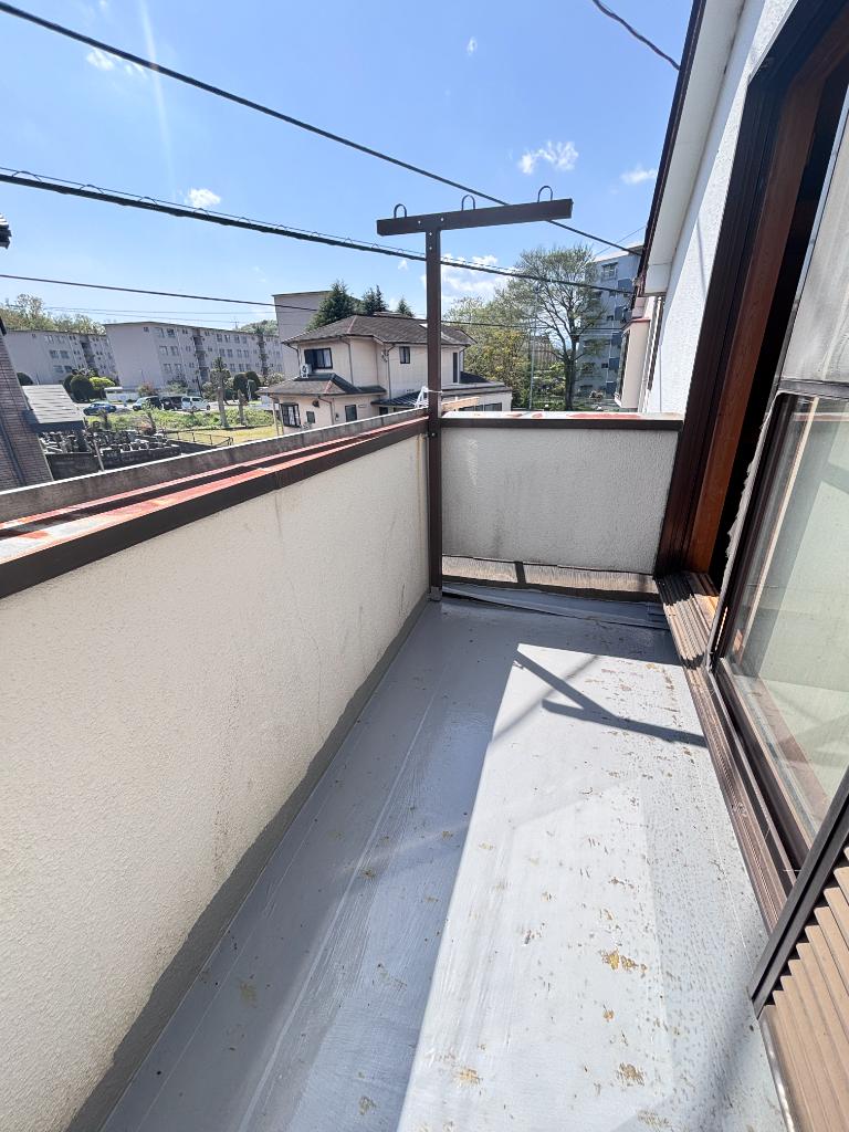 Vintage 4-Bedroom House Near Station in Bushi 1