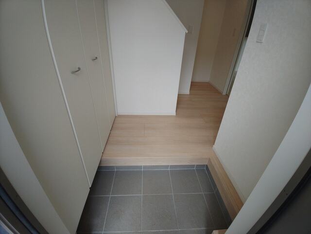 Brand New 4-Bedroom House in Kadosawabashi 8