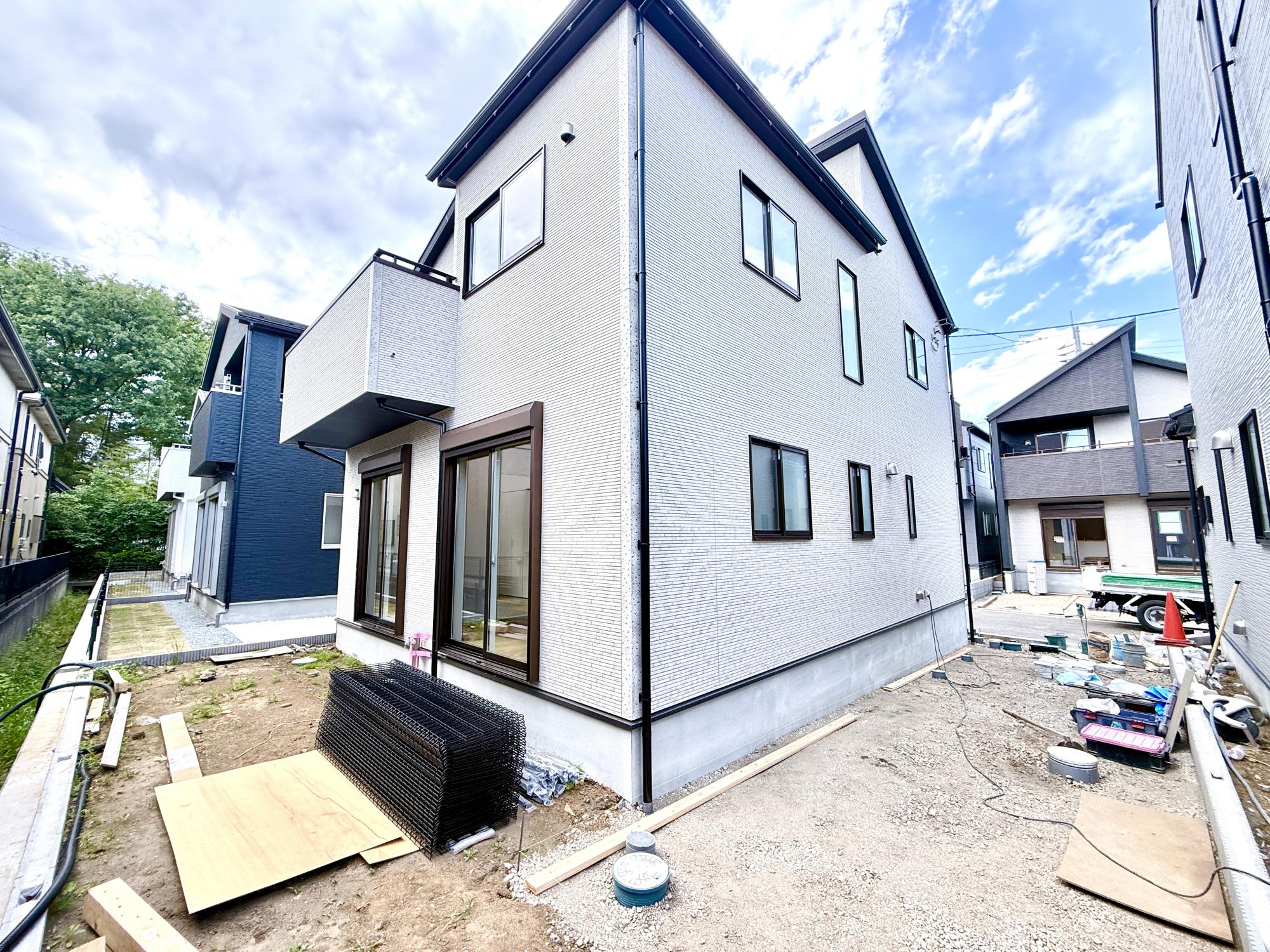 Brand New 4-Bedroom House in Sagamiono 8