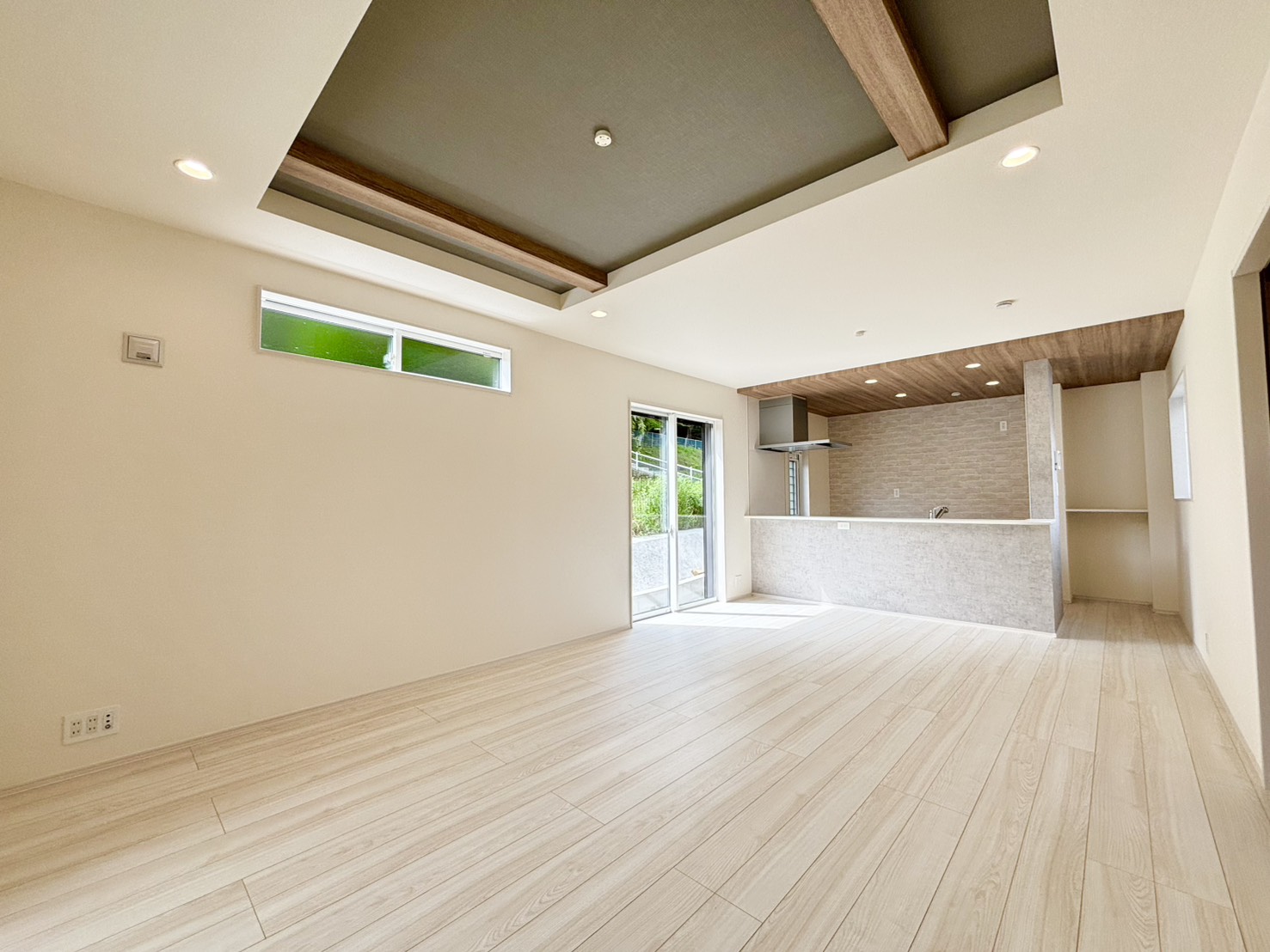 Brand New 4-Bedroom House Near Station in Haginodai 5
