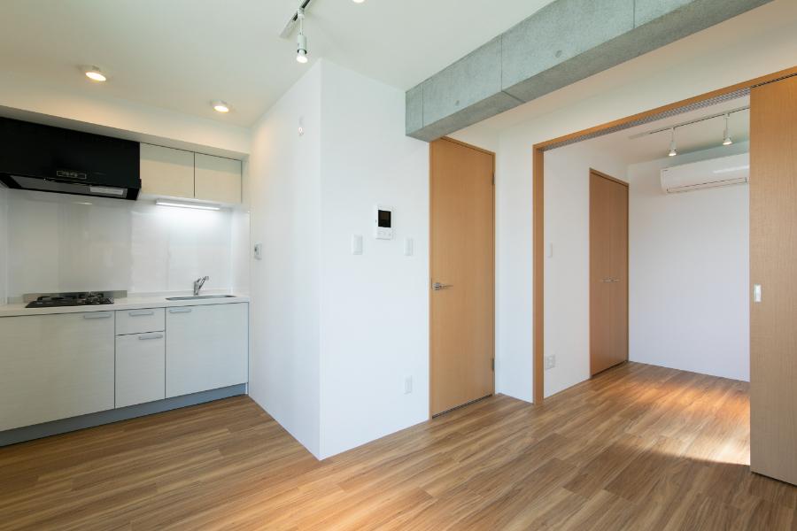 Brand New 1-Bedroom Condo in Yamatocho 2