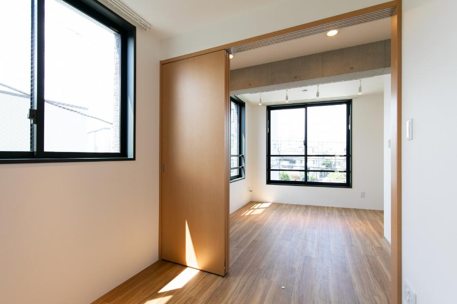 Brand New 1-Bedroom Condo in Yamatocho 3