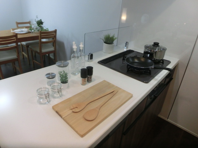 Brand New 4-Bedroom House in Daida 7