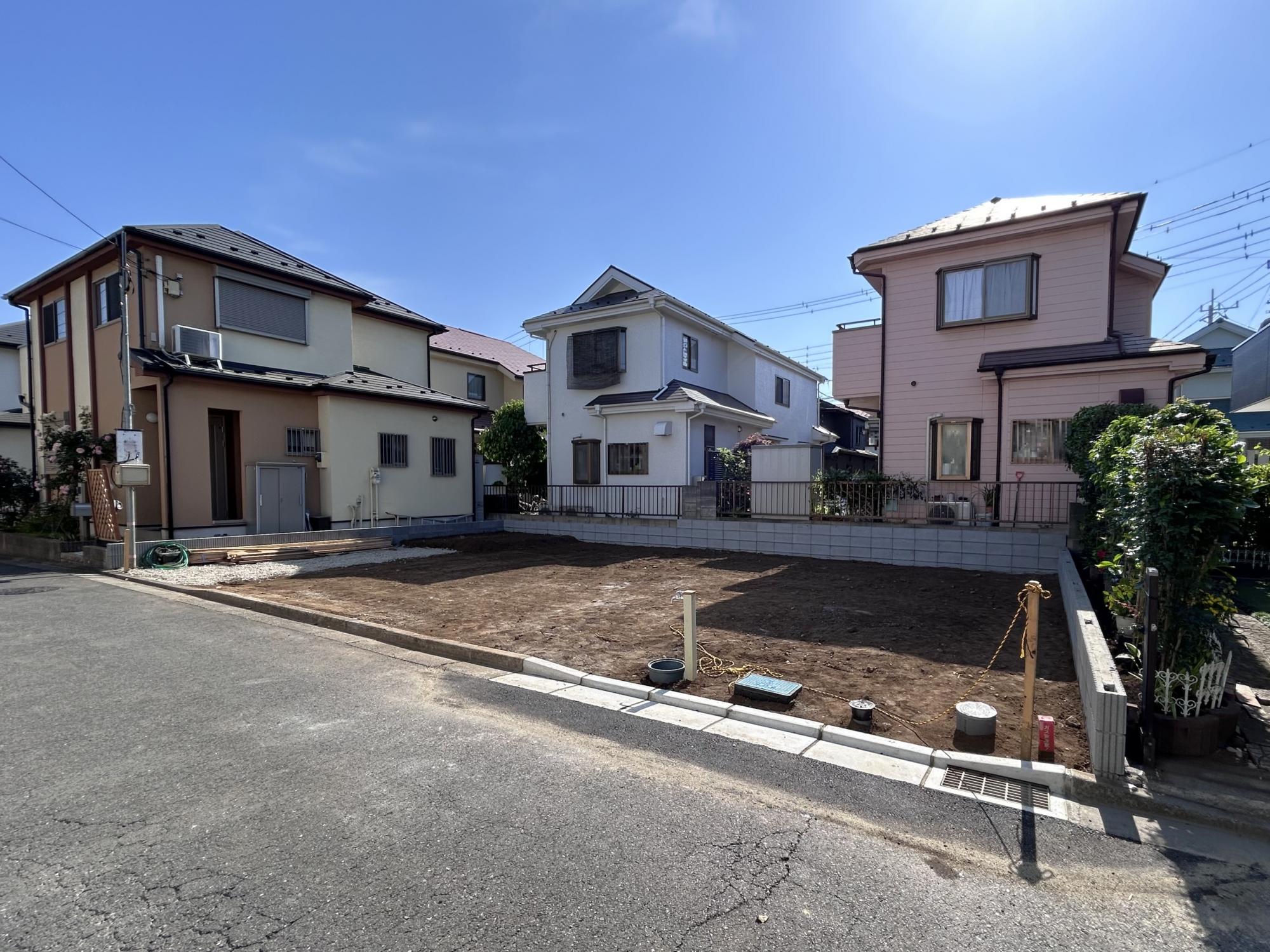 Brand New 3-Bedroom House in Koyocho 3