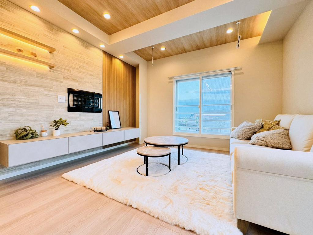 Charming 3-Bedroom Condo Near Station in Katase kaigan 0