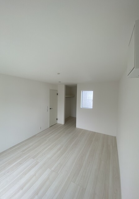 Brand New 3-Bedroom House in Namiki 6