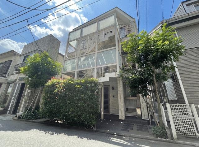 Studio Condo in Chuo 1