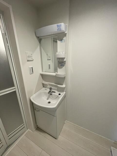 Brand New Studio Condo Near Station in Higashinakano 8