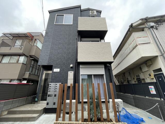 Brand New Studio Condo Near Station in Higashinakano 1
